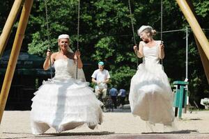 bella sposa all'aperto foto