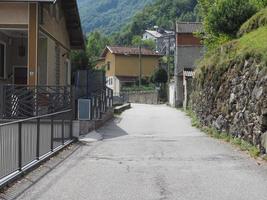 vista del centro storico di settimo vittone a quincinetto foto