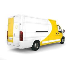 grande bianca e giallo consegna furgone - coda Visualizza foto