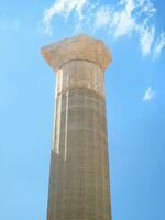 colonna greca antica foto
