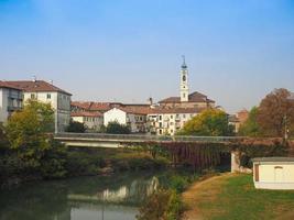 veduta della città di venaria foto