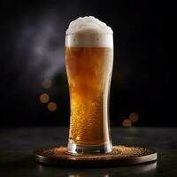 un' bicchiere di freddo fresco birra con berretto di schiuma. spruzzo di schiuma con gustoso americano birra. birra giorno concetto di ai generato foto