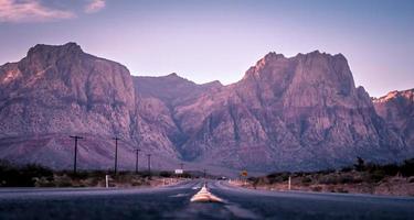 paesaggio del canyon di roccia rossa vicino a las vegas, nevada foto