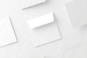 piazza piegato invito carta con Busta bianca vuoto 3d interpretazione modello foto