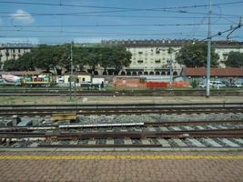 stazione dei treni di torino porta nuova foto