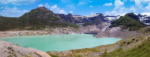 argentina, Bariloche, ventisquiero negro cascata nel patagonia collocato nel nahuel huapi nazionale parco foto