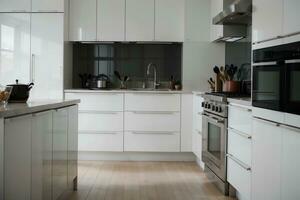 elegante e moderno cucina interno fotografato di emily davis. ai generato. foto