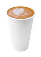 tazza di caffè con cuore modello isolato su bianca foto