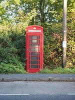 cabina telefonica rossa a londra foto