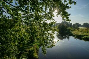 presto mattina a un' fiume nel westfalia foto