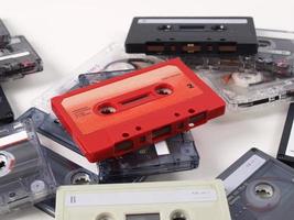 pila di cassette a nastro foto