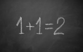 matematica semplice equazione sulla lavagna