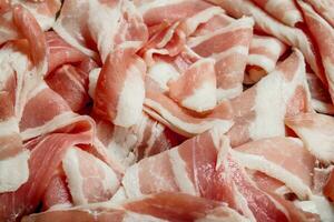 crudo Bacon struttura. foto