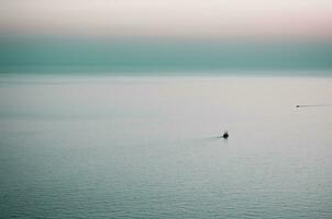 bellissimo estate paesaggio marino. tramonto. mediterraneo mare. - Immagine foto