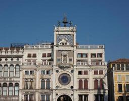 torre dell'orologio di san marco a venezia foto