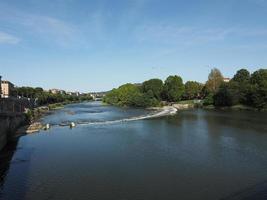 fiume po a torino foto