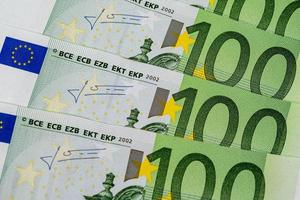 dettaglio di una banconota da 100 euro