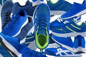 scarpe da ginnastica. blu sport scarpe lato Visualizza foto