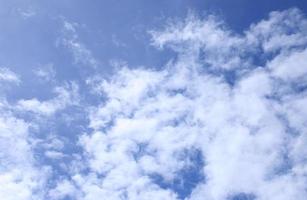 foto di sfondo del cielo blu