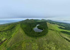 lagoa Das empadadas - sao miguel isola foto