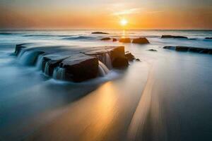un' lungo esposizione fotografia di un' tramonto su il spiaggia. ai-generato foto