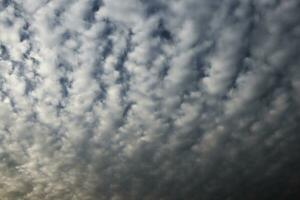 drammatico nube e cielo sfondo. foto