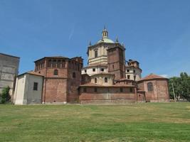 chiesa di sant eustorgio, milano foto