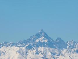 monviso nelle alpi cotte, italia foto