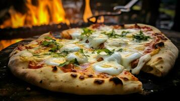 fusione Mozzarella su fatti in casa Pizza al forno foto