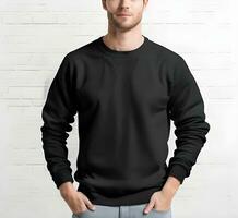 giovane uomo indossare vuoto nero t camicia modello Stampa presentazione modello ai creare foto