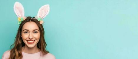 sorridente donna coniglietto orecchie striscione. creare ai foto