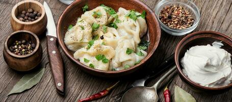 russo pelmeni carne foto