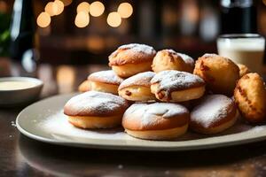 prendere un' bene Guarda a il delizioso beignets, anche anche se Là è un' bello ristorante quello è lontano lontano ai generato foto