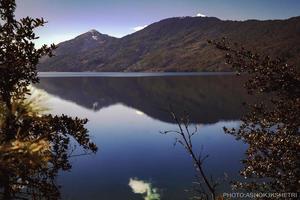 vista sul lago nepal foto