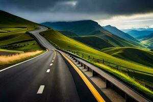 un' strada nel il montagne con un' verde paesaggio. ai-generato foto