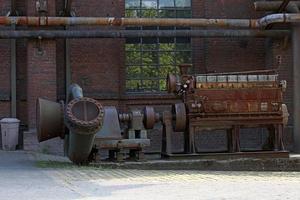 zona industriale abbandonata della vecchia fabbrica landschaftpark duisburg nord foto