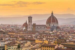 Visualizza di il città di Firenze, paesaggio urbano di Italia foto