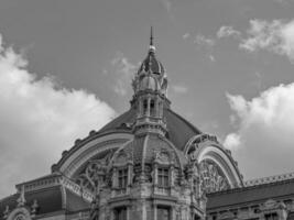 la città di anversa in belgio foto