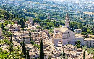 villaggio di assisi nella regione umbria, italia. foto