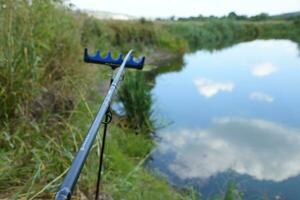 kiev, Ucraina - 4 Maggio, 2023 pesca attrezzatura di flagman marca. flagman azienda è uno di incondizionato capi di il europeo pesca mercato foto