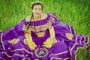 nicaraguense donna nel popolare costume, nicaraguense donna nel popolare costume foto