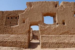 vista del paesaggio delle rovine di gaochang inturpan provincia dello xinjiang cina. foto