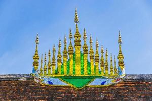 Wat xieng perizoma tempio della città d'oro luang prabang laos.