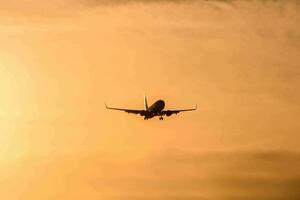 aereo nel cielo foto