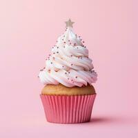 ai generato Natale Cupcake con un' Natale albero decorazione foto