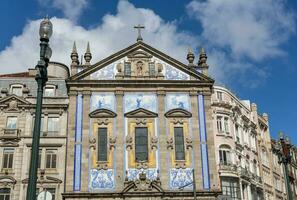 Chiesa barocca di santo ildefonso a porto portogallo foto