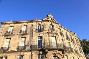 centro storico di avignone provenza francia foto