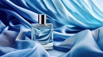 generativo ai, bottiglia di profumo su un' blu seta sfondo. bicchiere borraccia con blu fragranza confezione design finto su foto