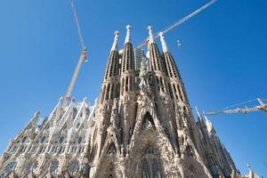 sagrada familia, progettato da antoni gaudi, barcellona spagna foto