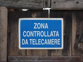 segno telecamera cctv in italiano foto